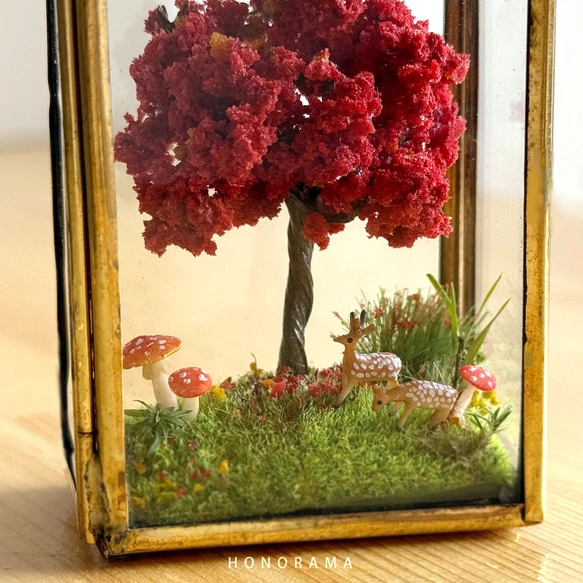 紅葉の木とシカ 真鍮フレーム ミニチュア アート